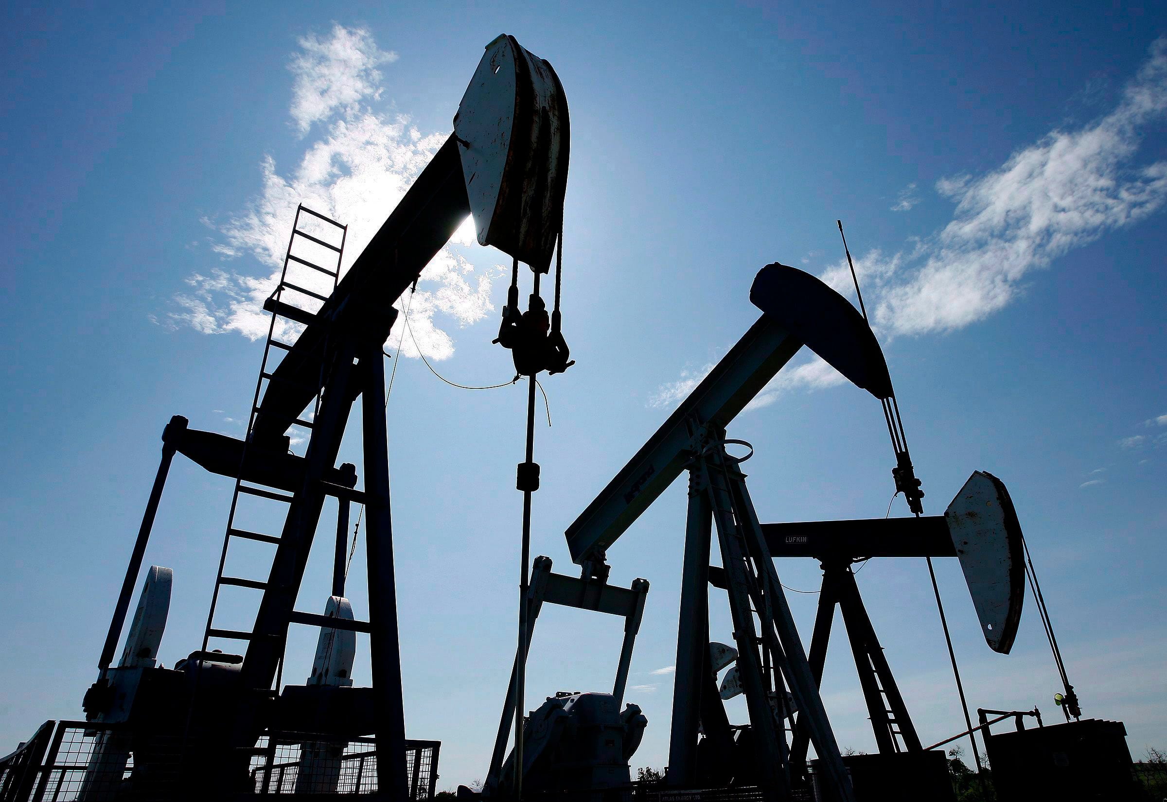 Alberta landowners take energy regulator to court over orphan well levies