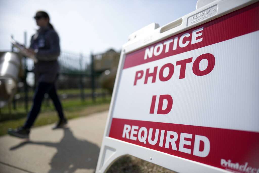 Pentagon finds ID problems affecting 215,000 troops