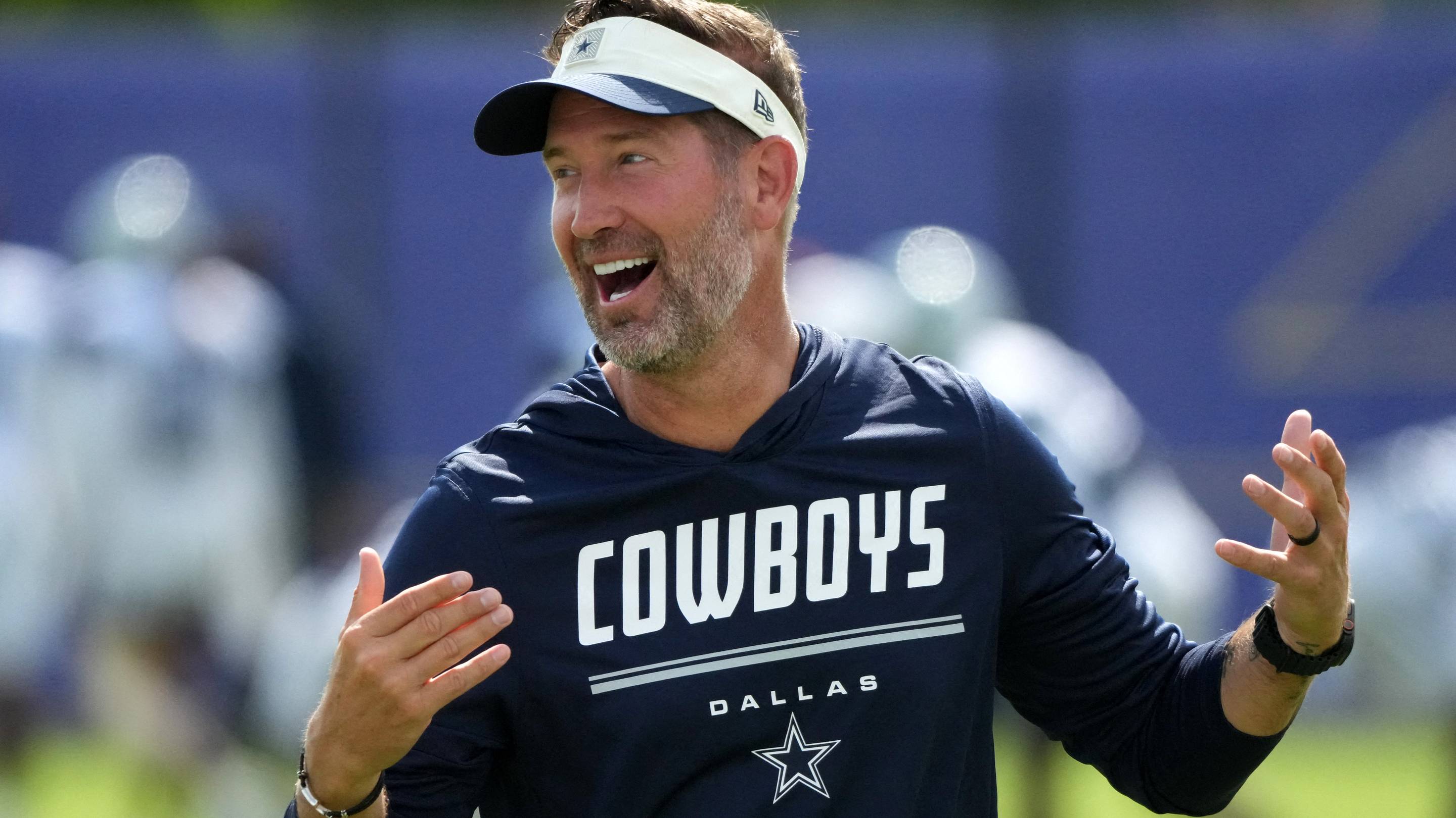 NFL Coaches & Execs Make Bold Coach of Year Prediction for Brian Schottenheimer