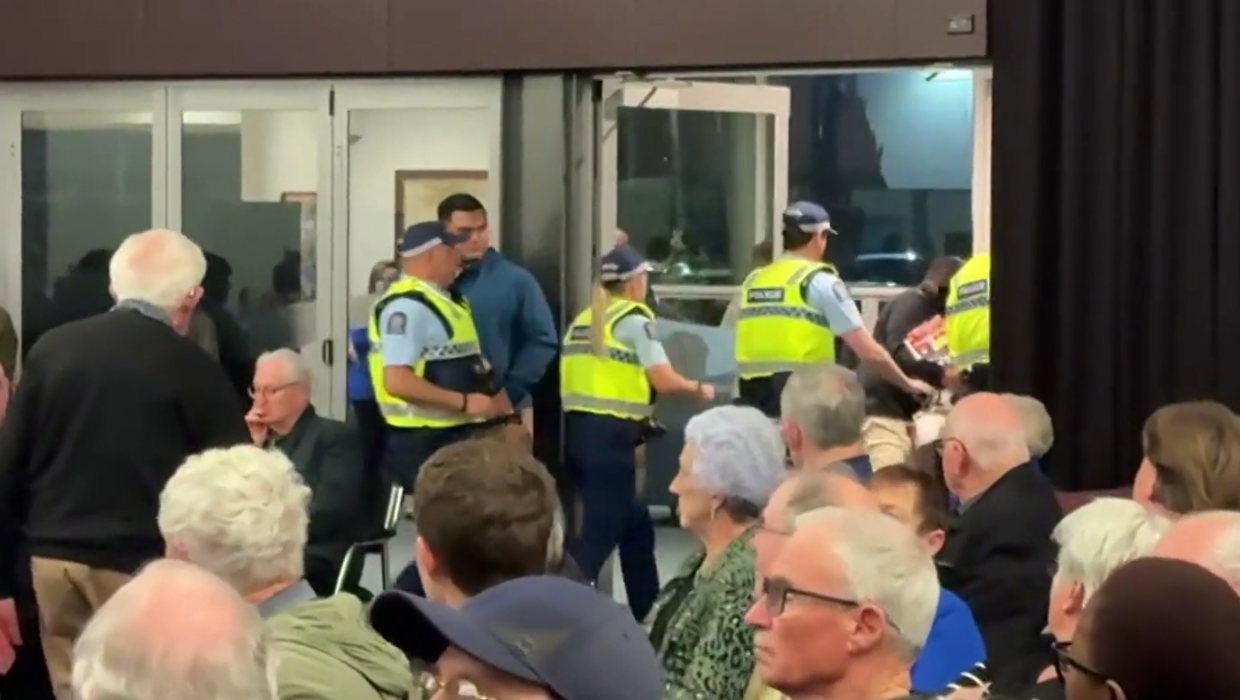 ‘A Paul Damascus to conversion experience’: Off-the-wall ad-libs at Luxon’s final public meeting