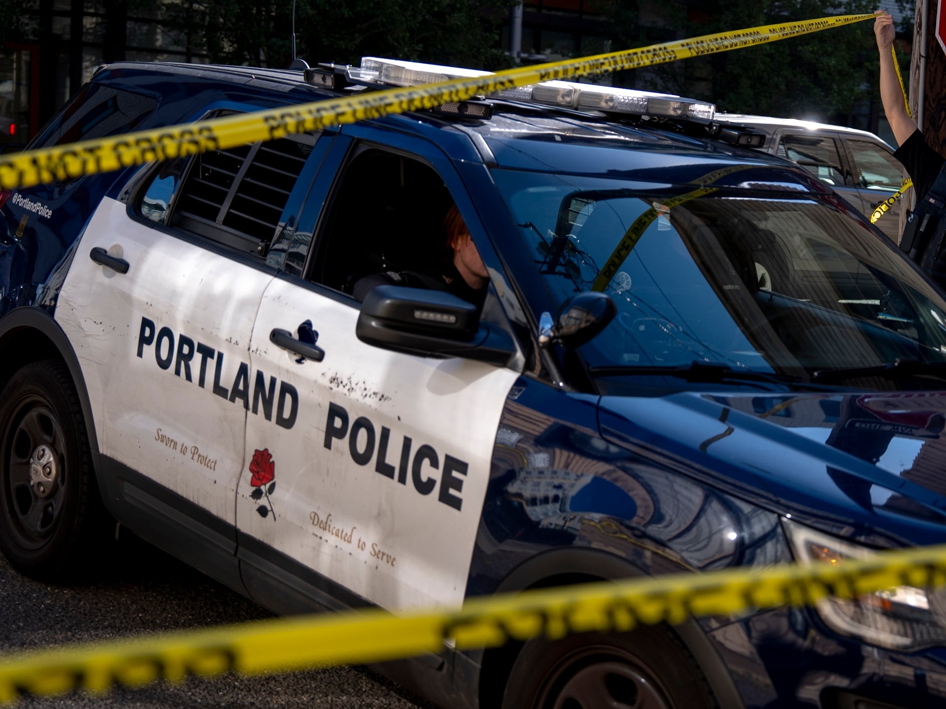 Medical examiner finds man Tased by Portland police died from self-inflicted wounds