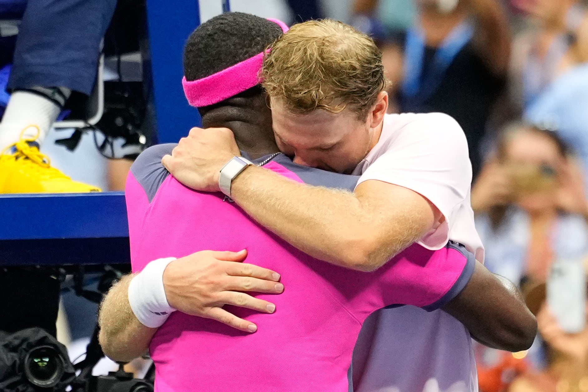 Tiafoe gives Michelsen a shoulder to cry on after U.S. Open victory