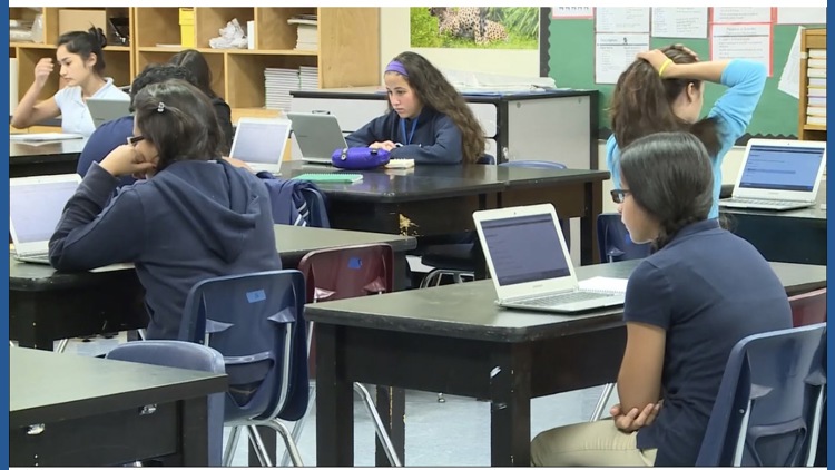 Parents call on CMS to limit technology use, screen time in some grade levels