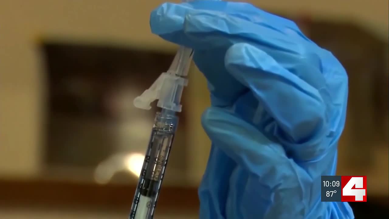 WashU researchers help pave way for newly approved mRNA flu vaccine