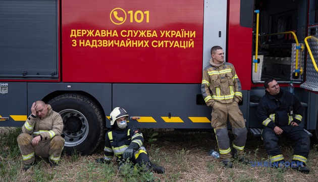Russian forces attack six districts of Kyiv region overnight