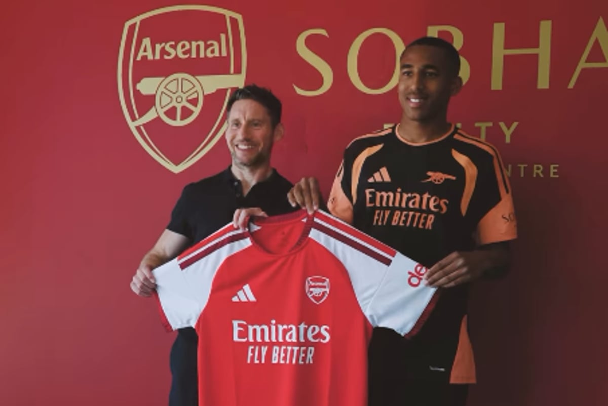 Arsenal lay out plan new signing after announcing striker arrival