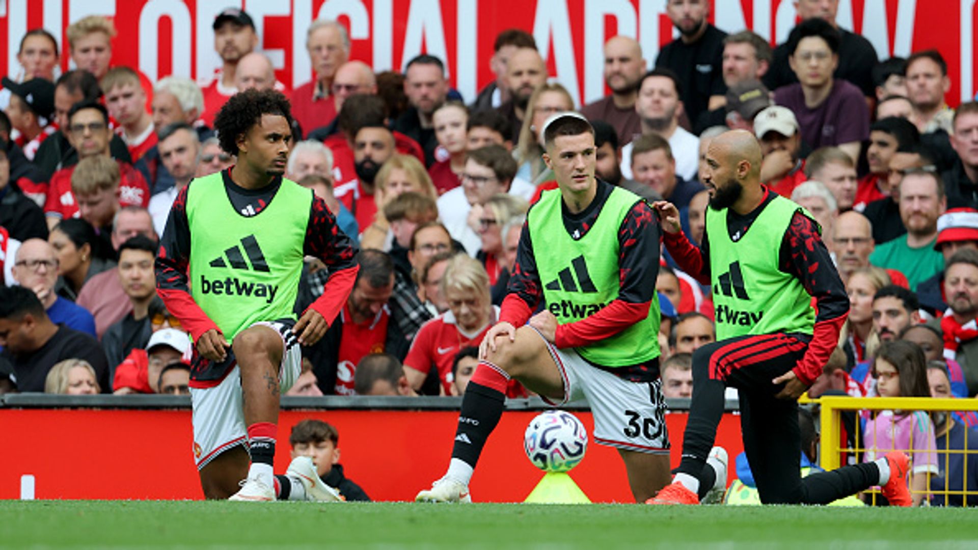 Can Carrick afford to rotate before Manchester derby?