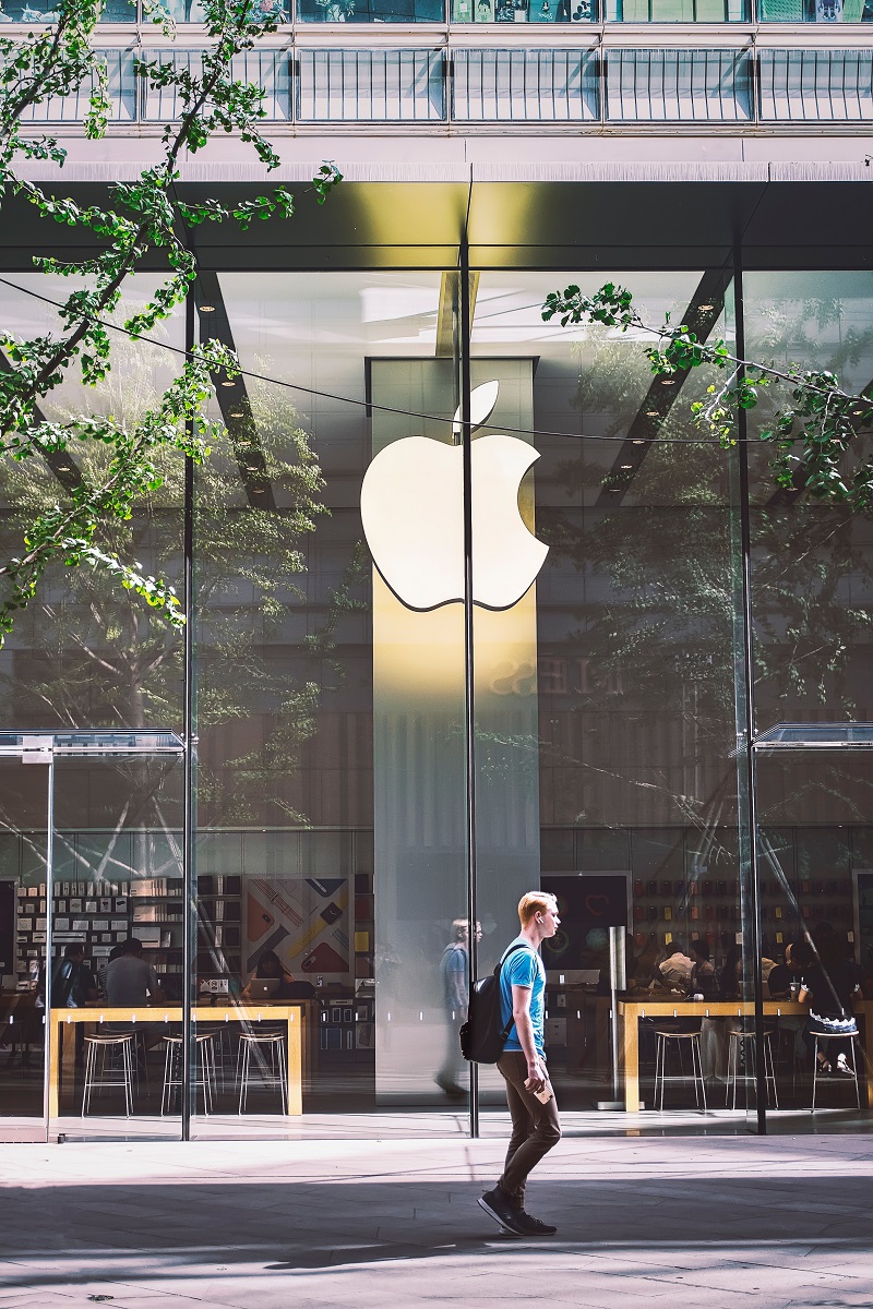Apple’s (AAPL) “Surprise and Shine” Event Tests Its Foldable iPhone Against Huawei and Xiaomi