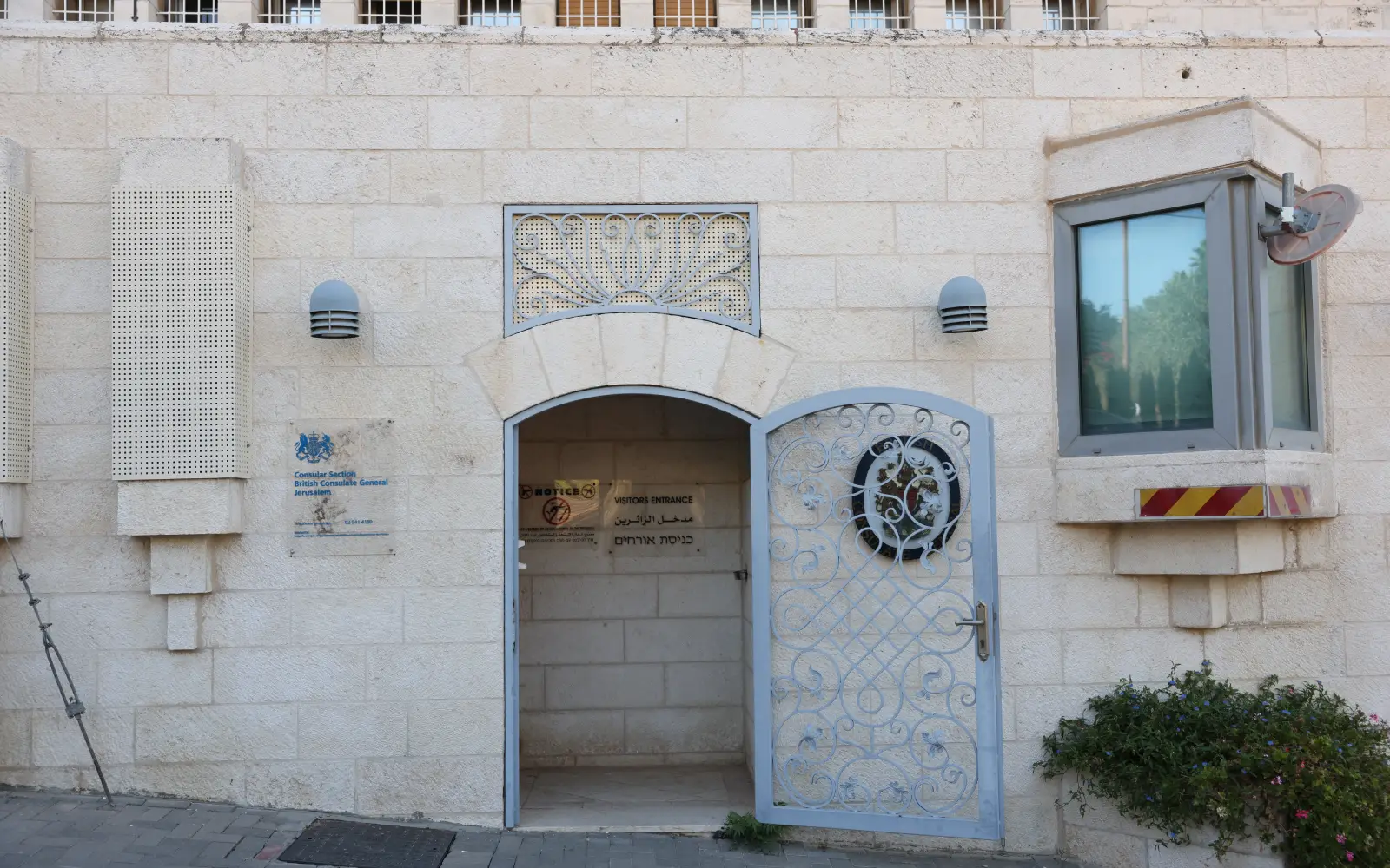 Israel tells Britain to close East Jerusalem consulate within 30 days
