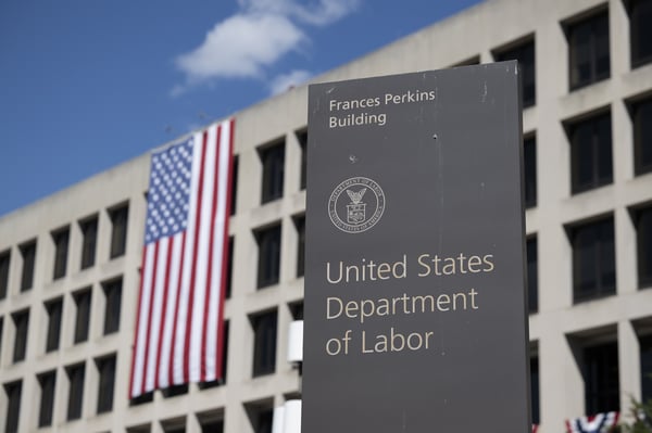 Most federal contractors are falling short of their veteran hiring targets