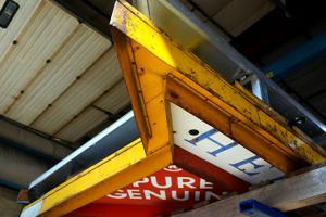 ‘Iconic’ neon Old Style sign revitalized in La Crosse for Wisconsin History Center exhibit