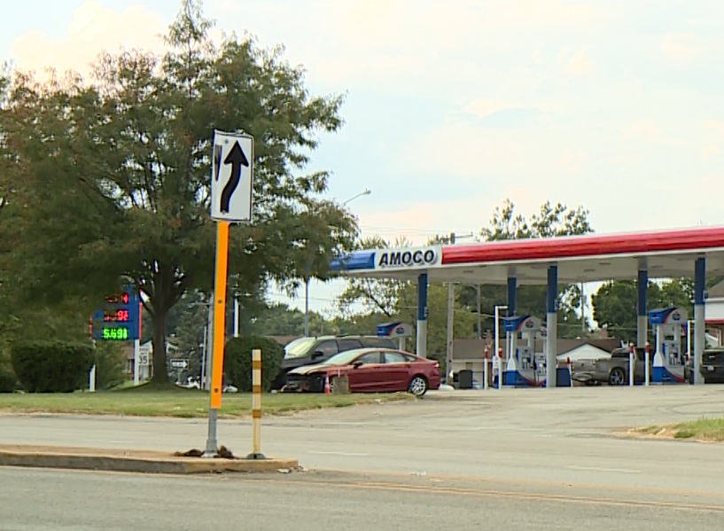 Rideshare driver shot, critically injured in Jennings