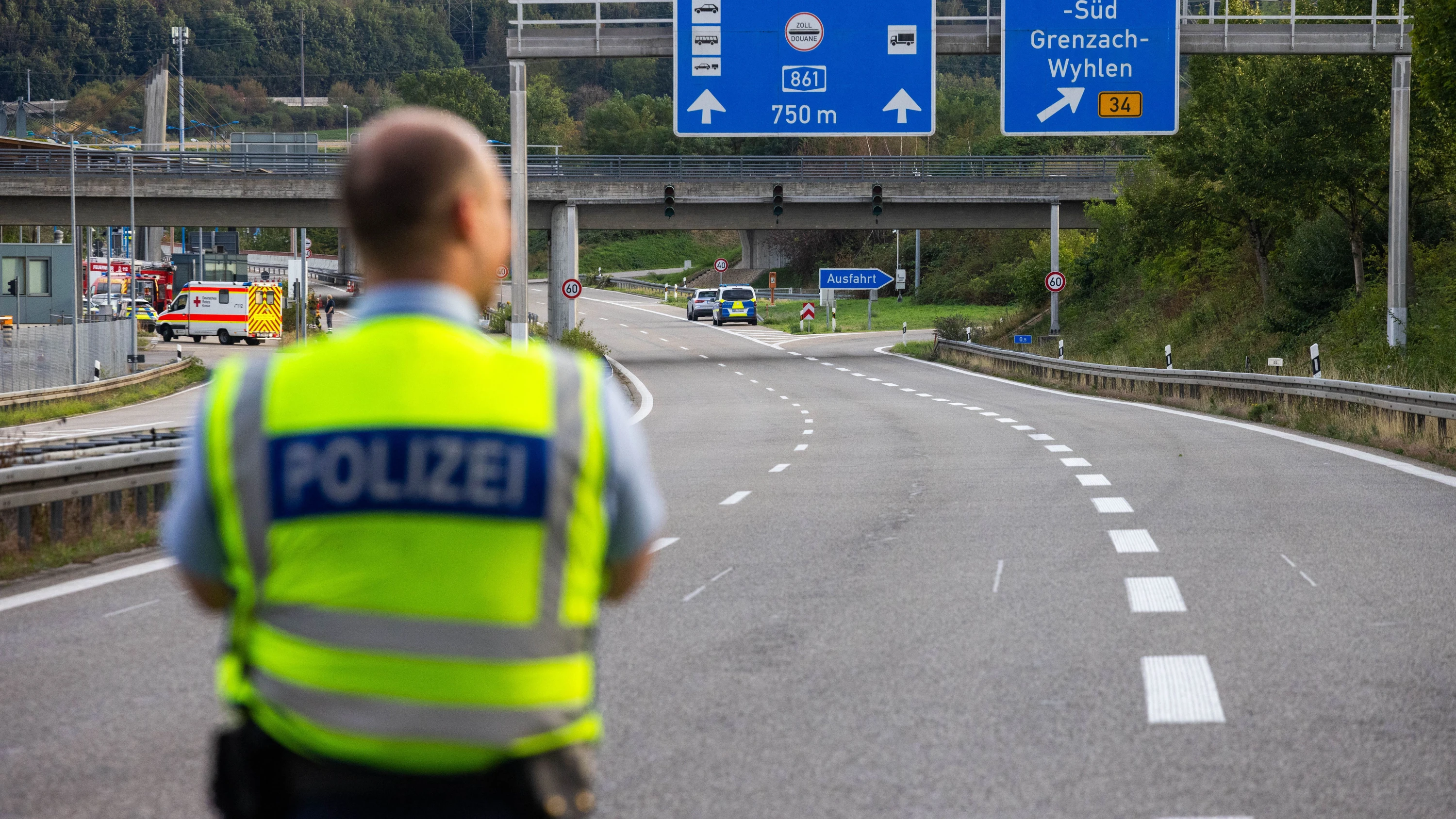 Nach Sprengstoffverdacht: Deutsch-schweizerischer Grenzübergang wieder frei