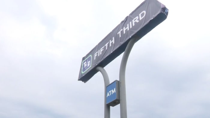 Fifth Third Bank customers frustrated by Comerica merger transition issues