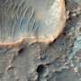 Tiny salt crevices could act as miniature 'Greenhouses' for Martian microbes