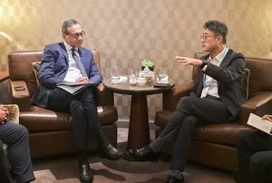 SKT's chief participates in global mobile industry event in Malaysia