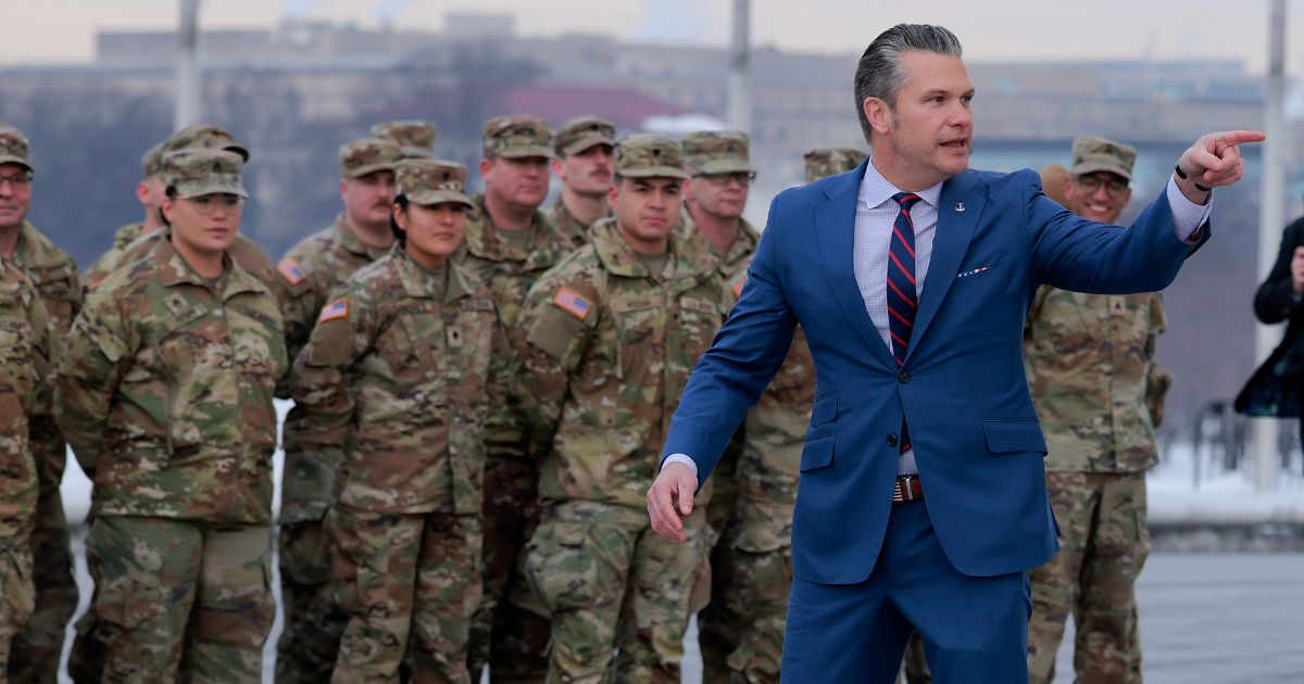 Military Base Guards Cleared to Say 'Have a Blessed Day' After Pete Hegseth Steps in to Oppose 'Radical Anti-Christian' Group