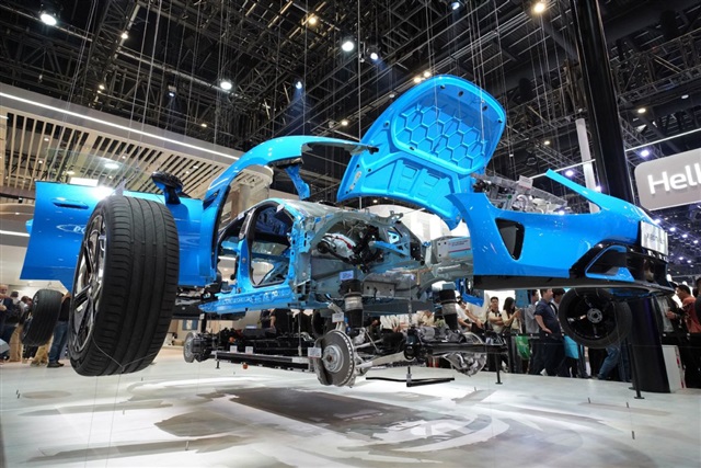 China sets clear limits on payment terms to auto suppliers