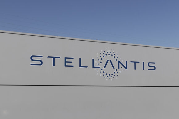 Stellantis to Recall Over 200,000 Jeep Vehicles Over Tire-Pressure Monitor