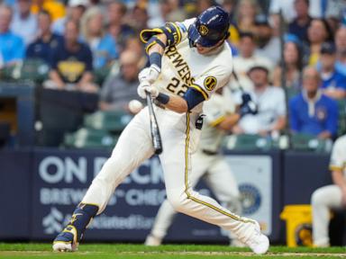 Henderson, Yelich lead Brewers past Cubs for series sweep