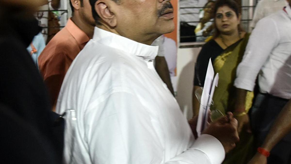 West Bengal CM defends 'godman’ who sought to avoid meat during Durga Puja