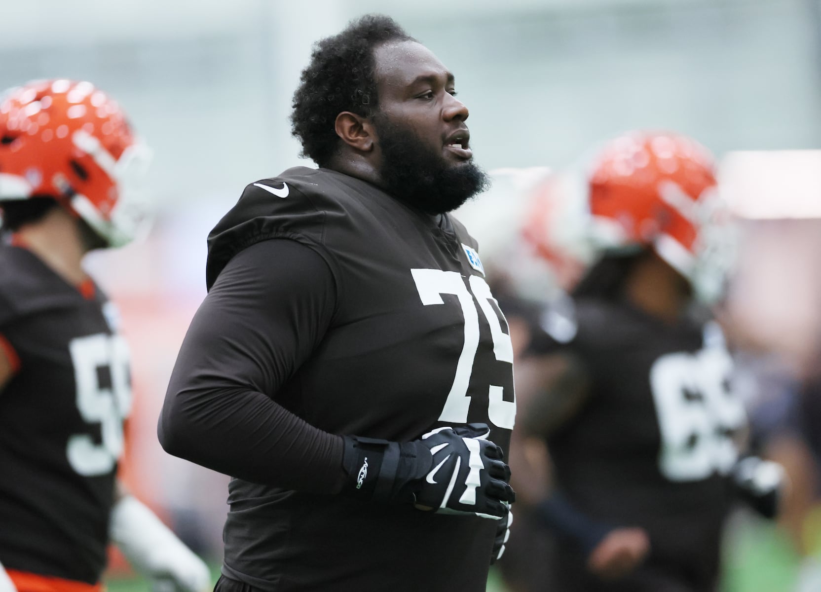 He lost the starting job to a rookie, but Dawand Jones isn't sulking — here's why