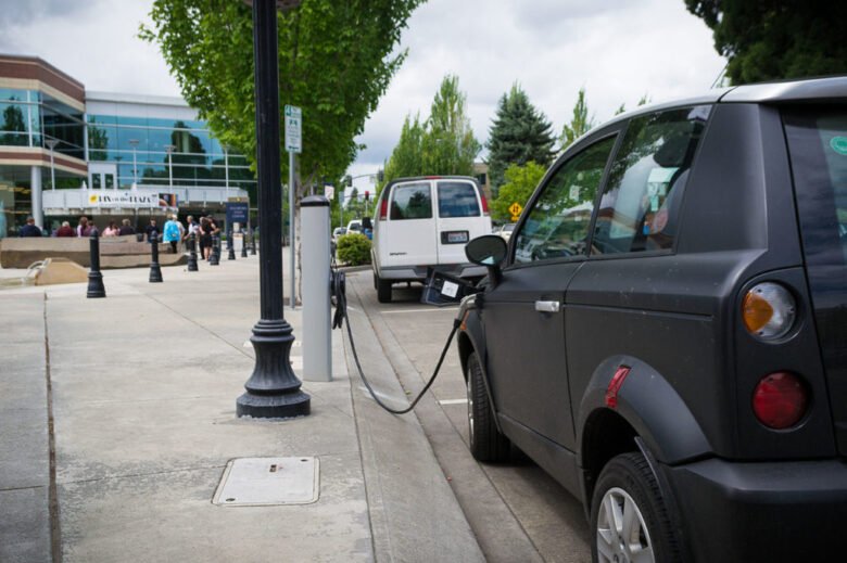 Michigan Tests Pay-Per-Mile System As EVs Cut Into Gas Tax Revenue