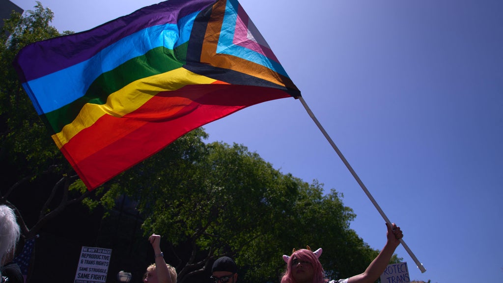 Chicago area leaders call on Congress to restore specialized LGBTQ+ crisis hotline