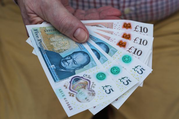 DWP £435 payment for eligible UK households in run up to Christmas - check now