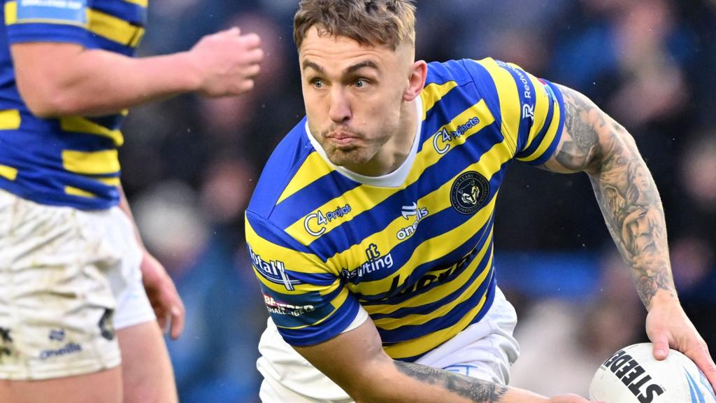 Warrington hooker Powell to retire