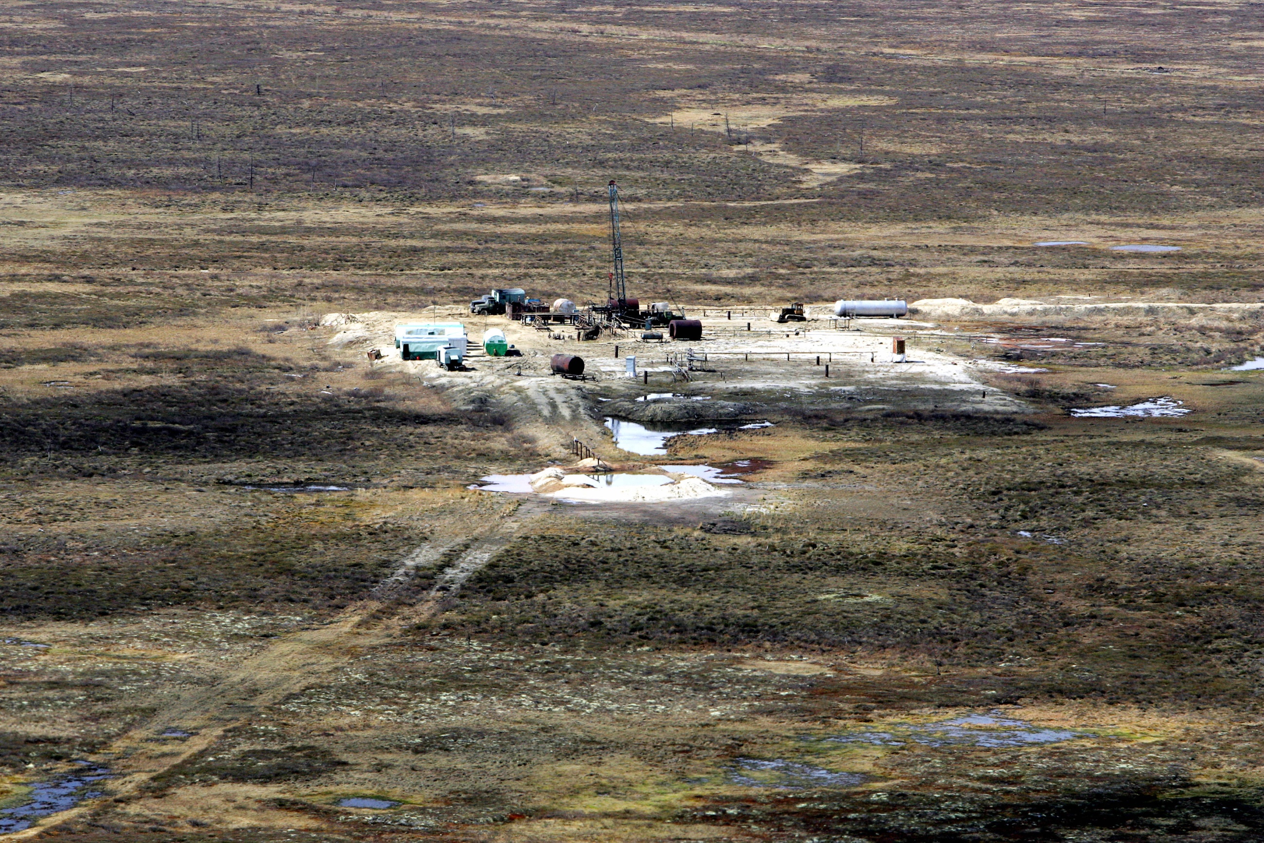 Ukraine Drone Hits Russia Gas Capital 3,200 km Away: GPS Jamming Had Nothing to Block
