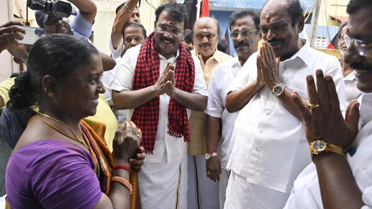 DMK launches campaign for bypoll in Thattanchavady constituency