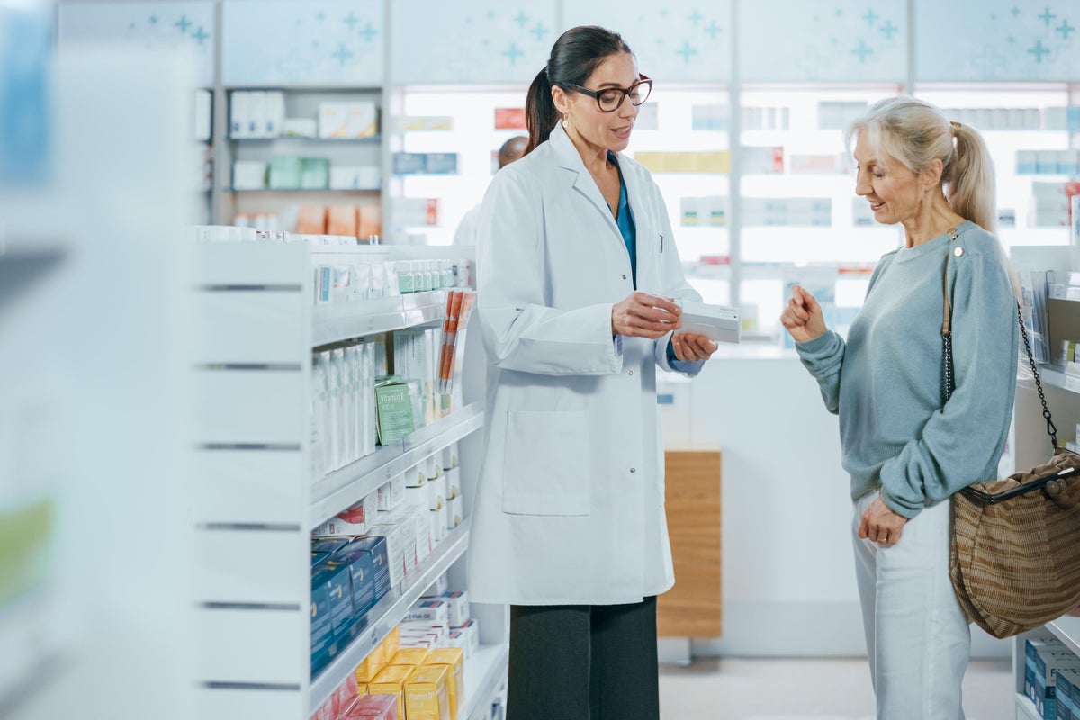Pharmacists to be able to treat people for more illnesses including migraines and acne