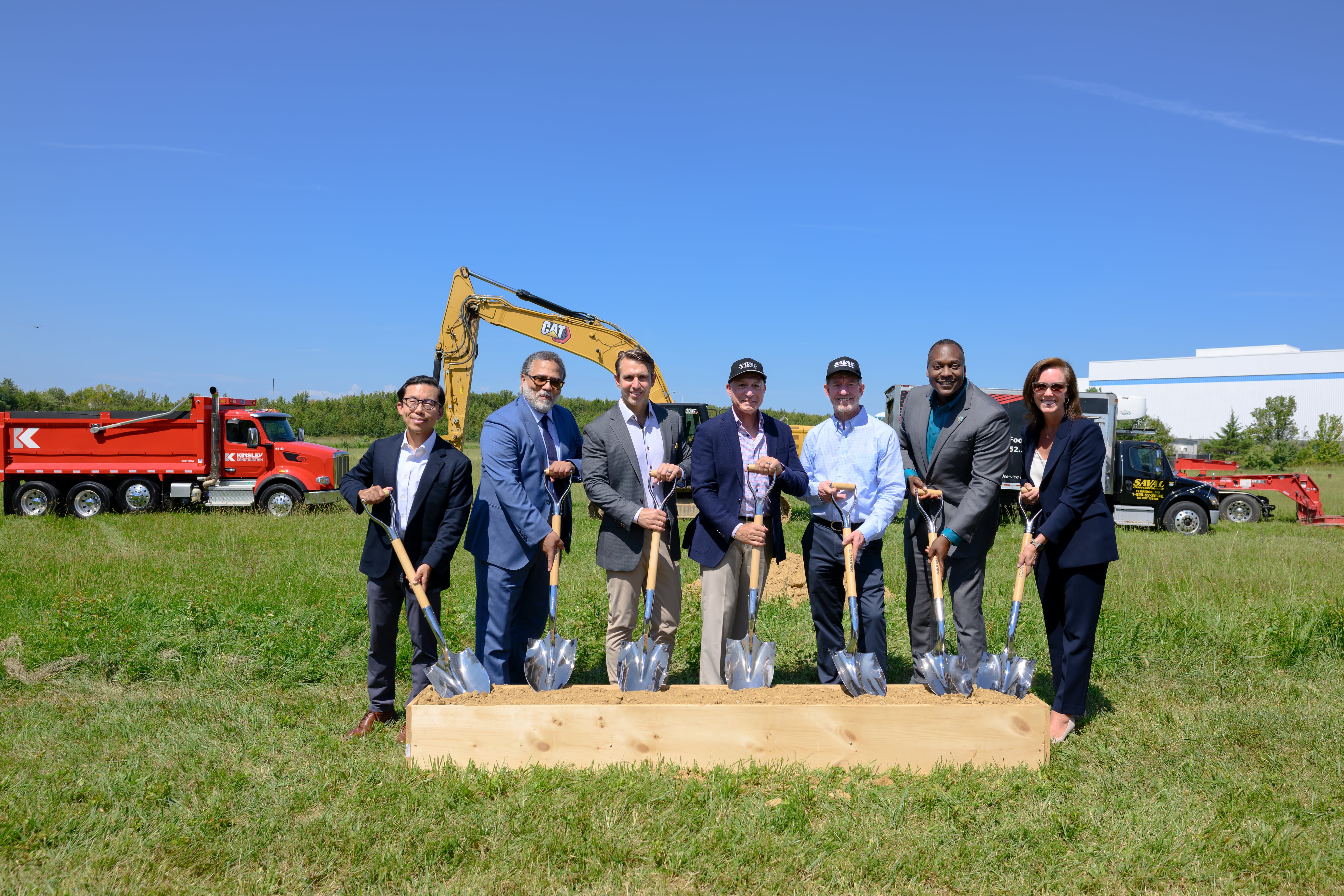 Saval Foods to move its food distribution operations to Columbia