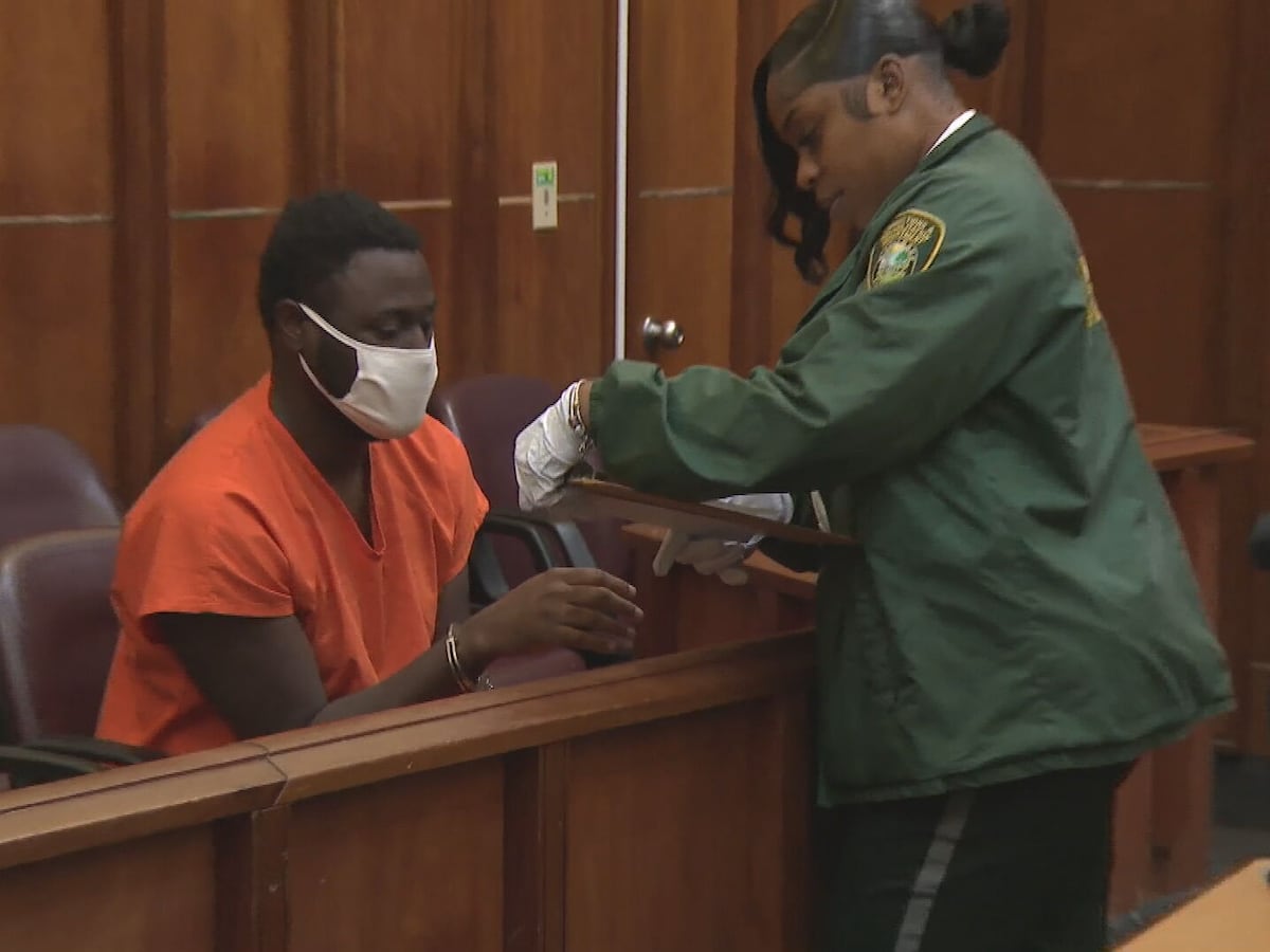 Ex-Miami youth basketball coach sentenced after soliciting sexually explicit images of boy, exposing himself to second victim