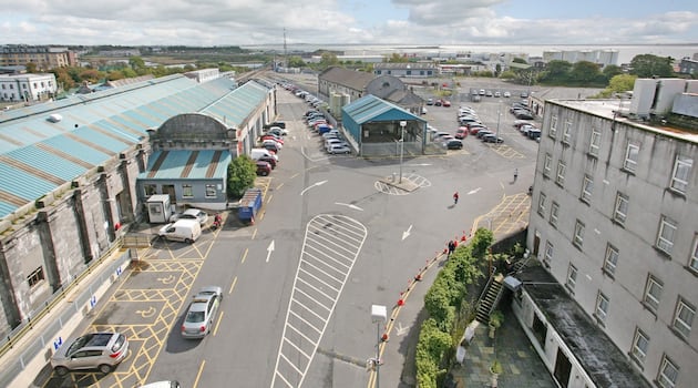 Duo accused of raping 18-year-old in car at Galway railway station denied bail