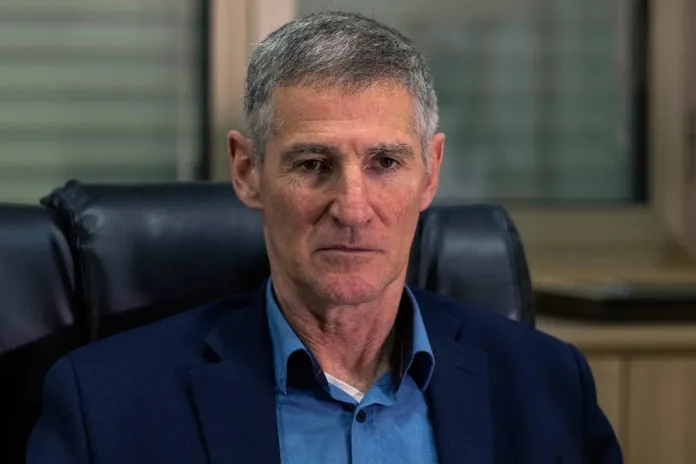 Netanyahu demands investigation of Yair Golan as Israeli premier’s wife is sued for defamation