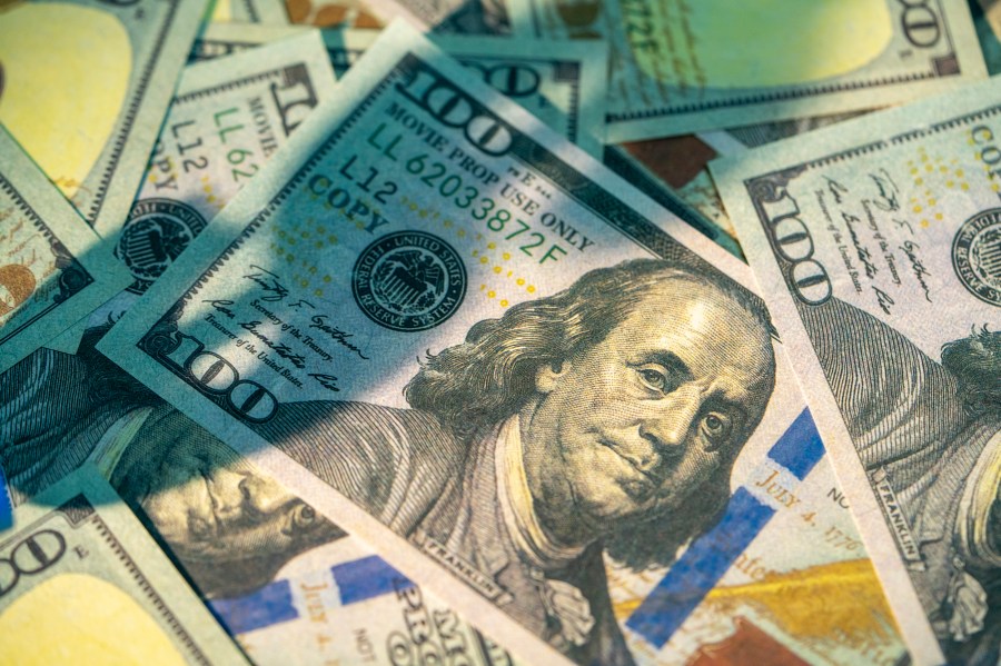 Florida seafood restaurant shorted 31 workers $23K each, Labor Department says