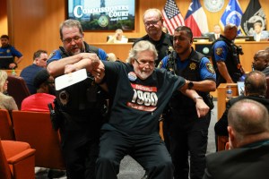 Former legislator seeks Tarrant County judge’s removal for ‘official misconduct’