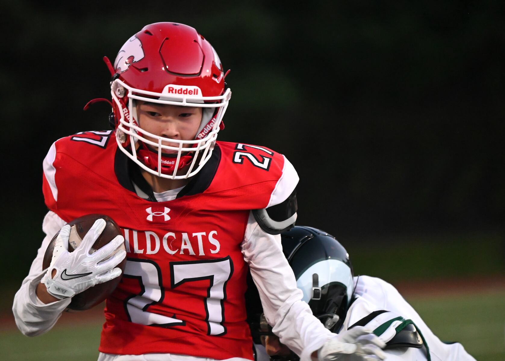 Explosive plays and mistakes doom Milton football against Marshfield