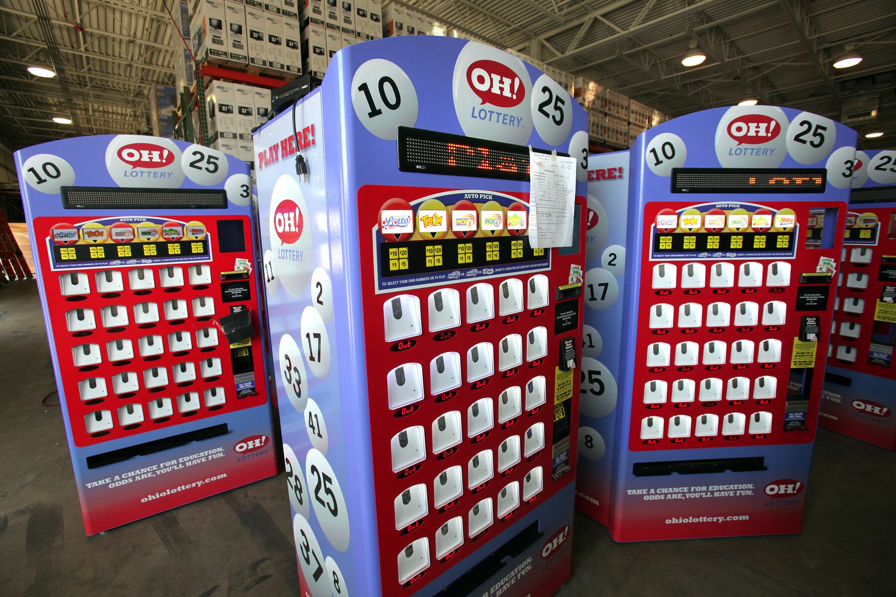 Powerball jackpot $232 million, Mega Millions $209 million