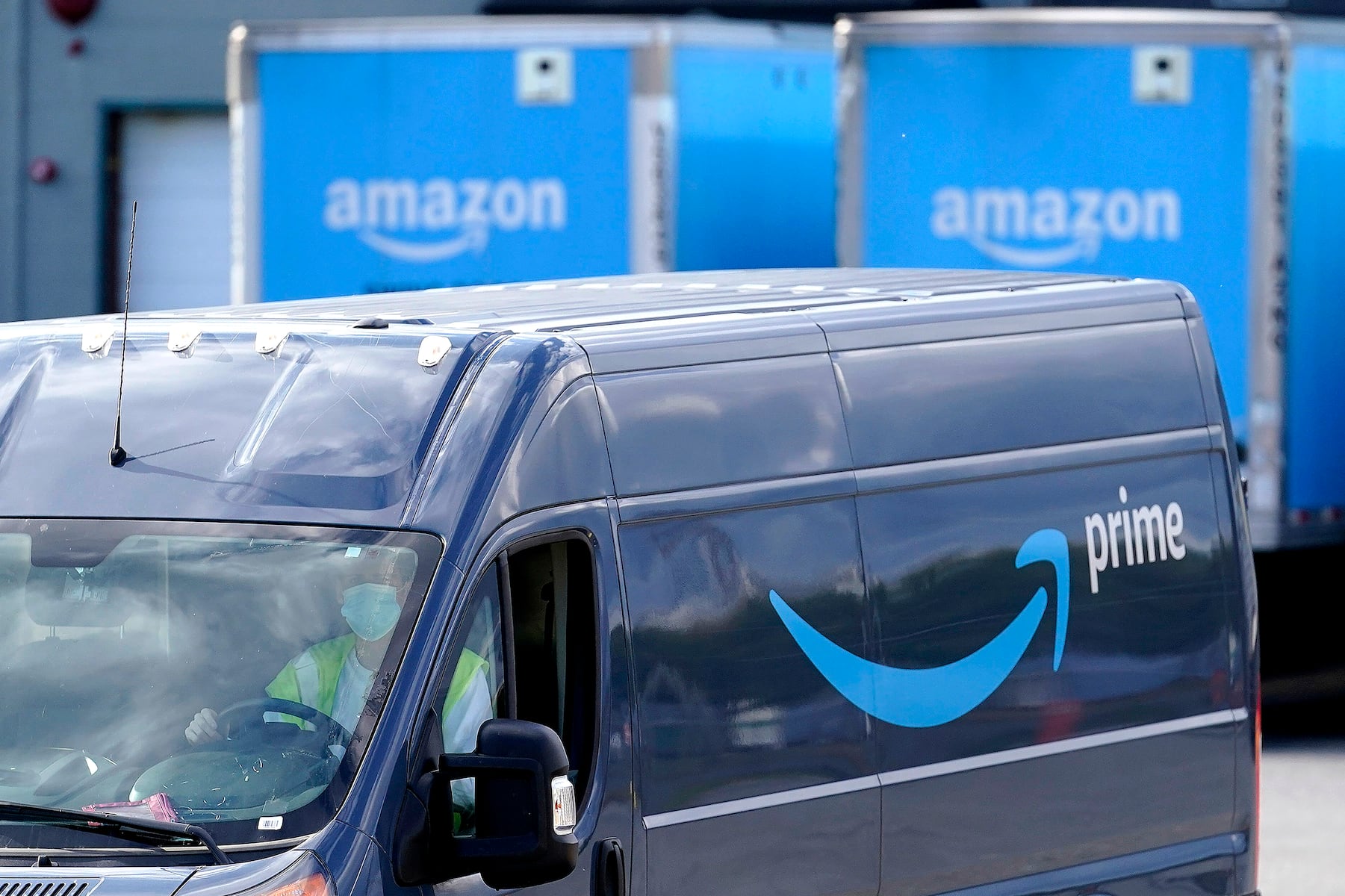 Amazon van kills man who chased driver after delivery dispute
