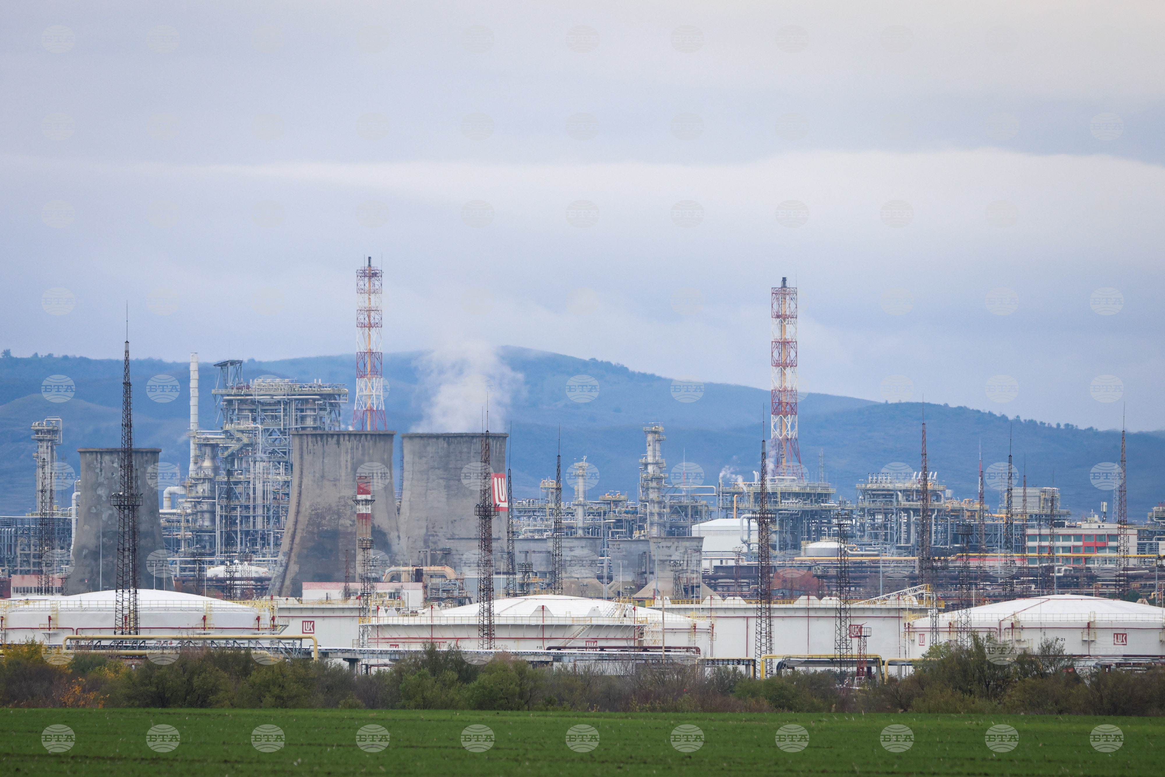 Lukoil Neftochim Burgas Faces Fine over Odours