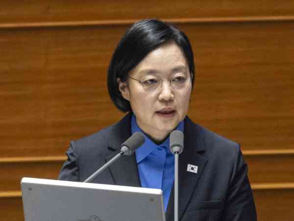 Prime Minister Expresses Regret for Controversy Surrounding Employee