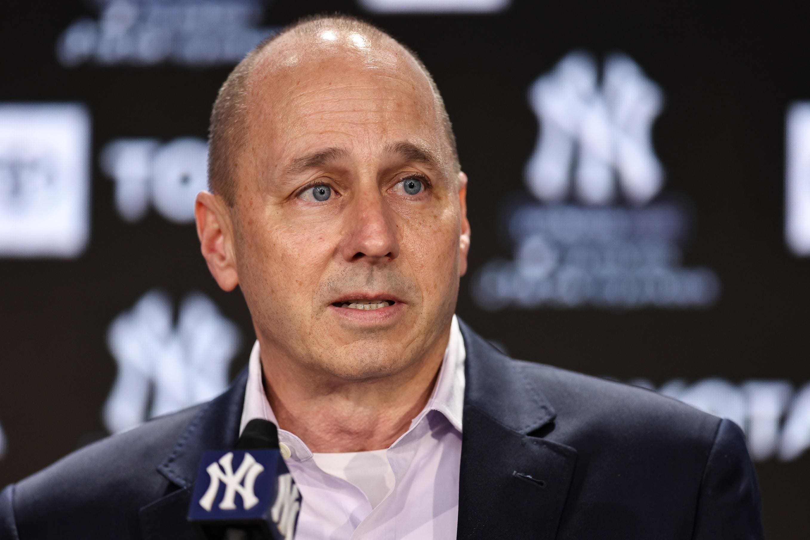 Yankees, Cardinals Linked To 20-Year-Old Free Agent Slugger