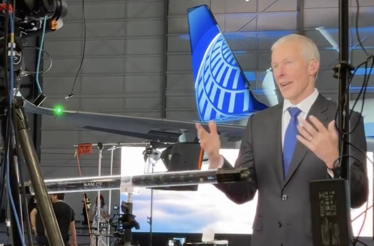 United Airlines CEO Scott Kirby Honors 18 Employees Lost On 9/11, And Gets The Tone Right