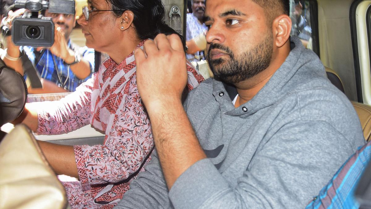 Five arrested for providing mobile phone to Prajwal Revanna in prison