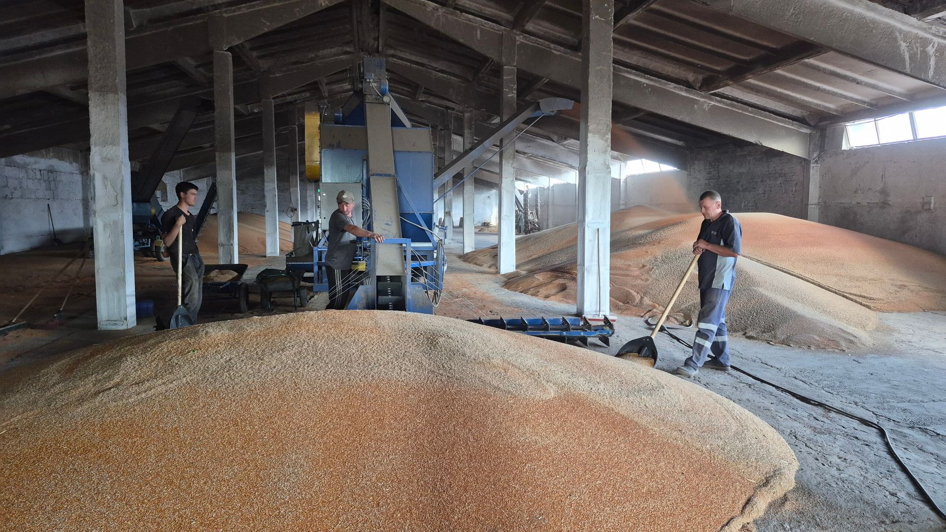 Ukraine increases food exports in September, but remains at 40% of its capacity