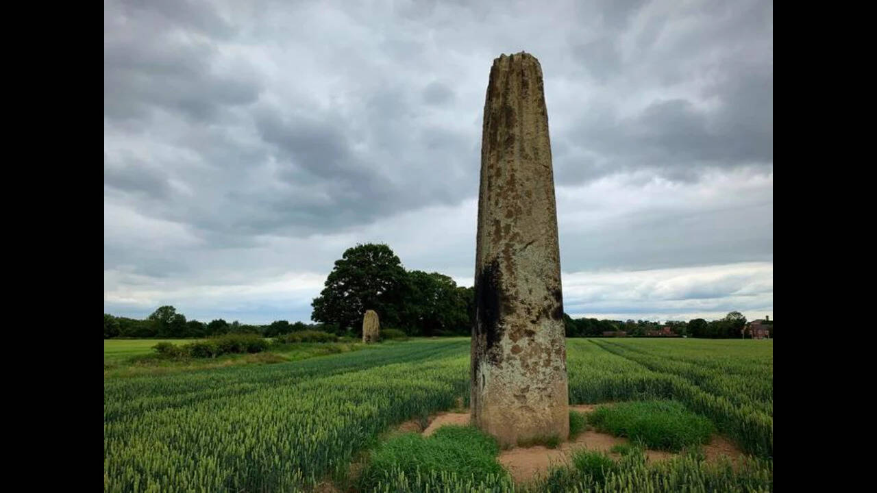 4,000 years ago, builders hauled 25-tonne stones 11 miles for Devil’s Arrows