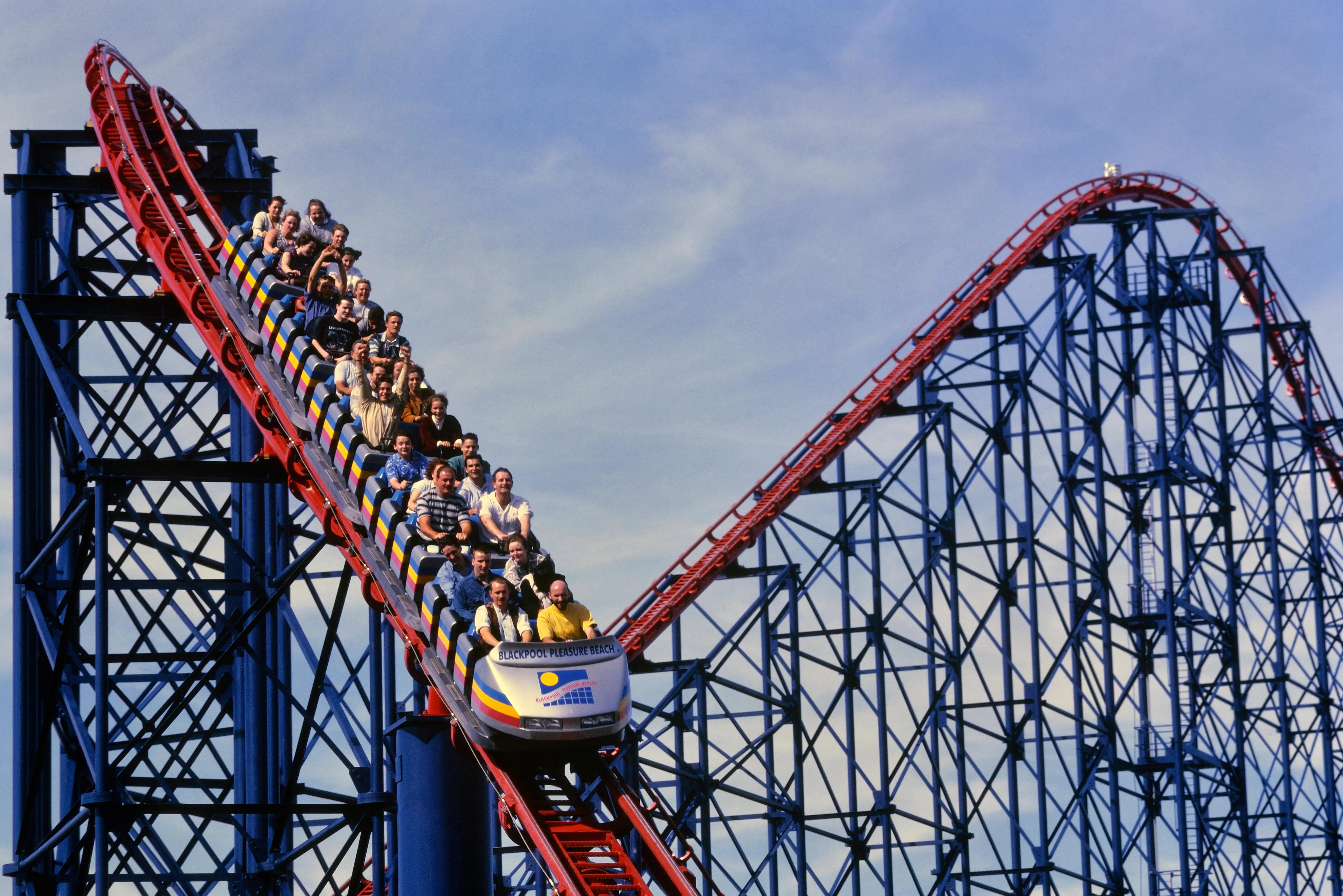 All the UK’s best annual theme park & attraction passes to save families hundreds – & how to get your money’s worth